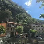 Via Col Tempo 3*