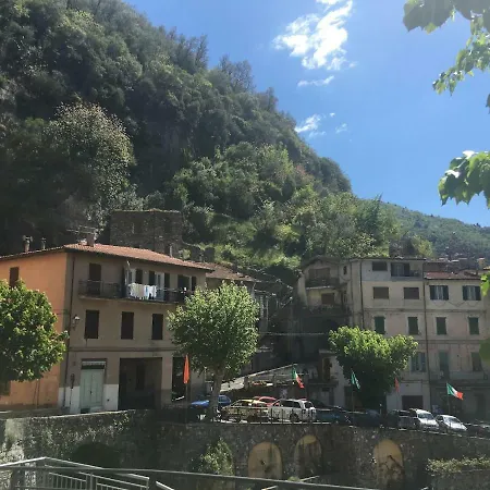 Via Col Tempo 3*