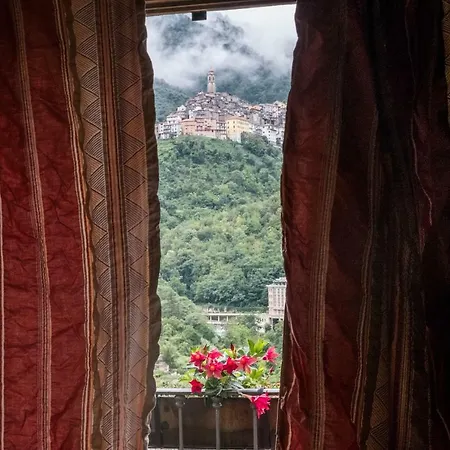 Via Col Tempo Bed and breakfast Pigna